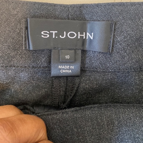St. John Emma Wool Dress Pants Slimming Light Gray Sz 10 - Picture 3 of 7